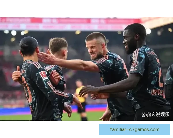 国际足坛劲爆对决：明星球员点燃赛场激情与荣誉之争